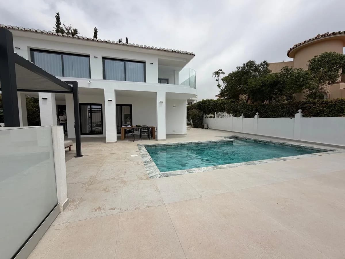 3 Bedroom Detached Villa for Sale in Campo Mijas, Málaga - Image 2