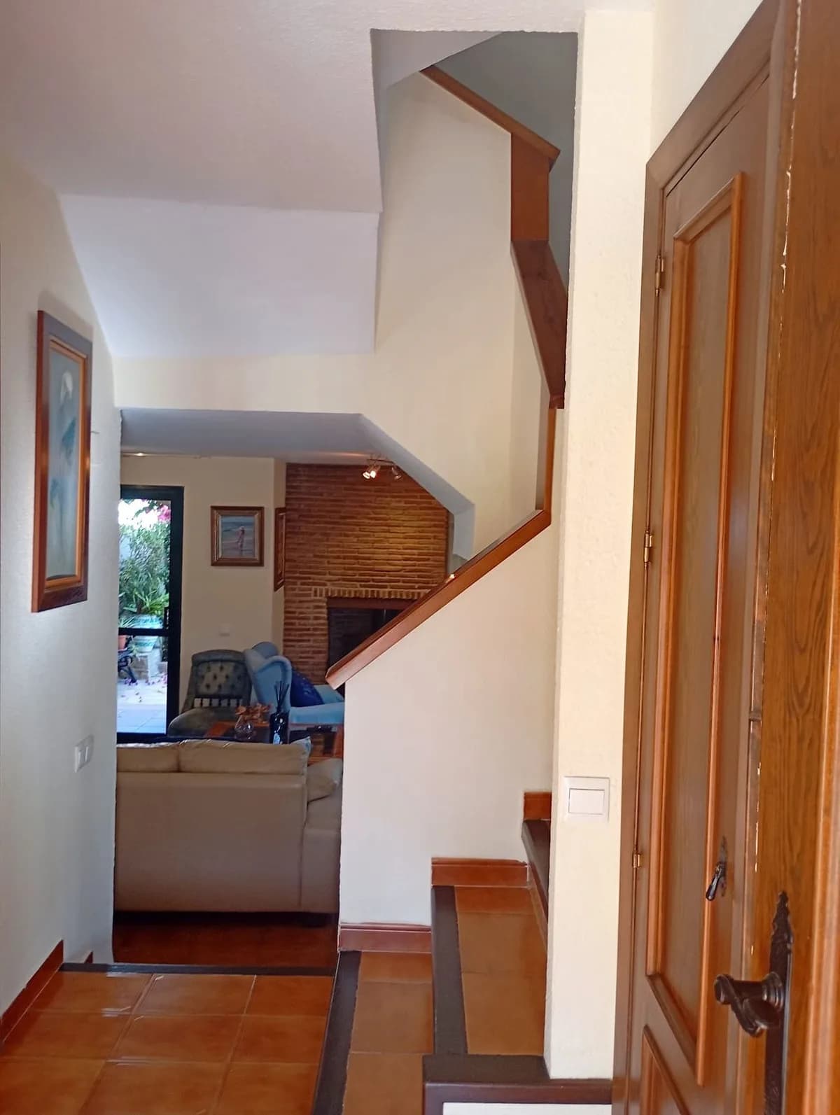 4 Bedroom Semi-Detached House for Sale in Casares Playa, Málaga - Image 5