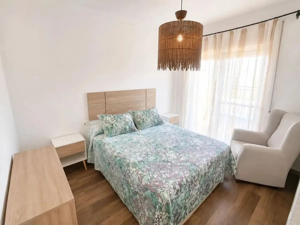 3 Bedroom Townhouse for Sale in Estepona, Málaga - Image 5