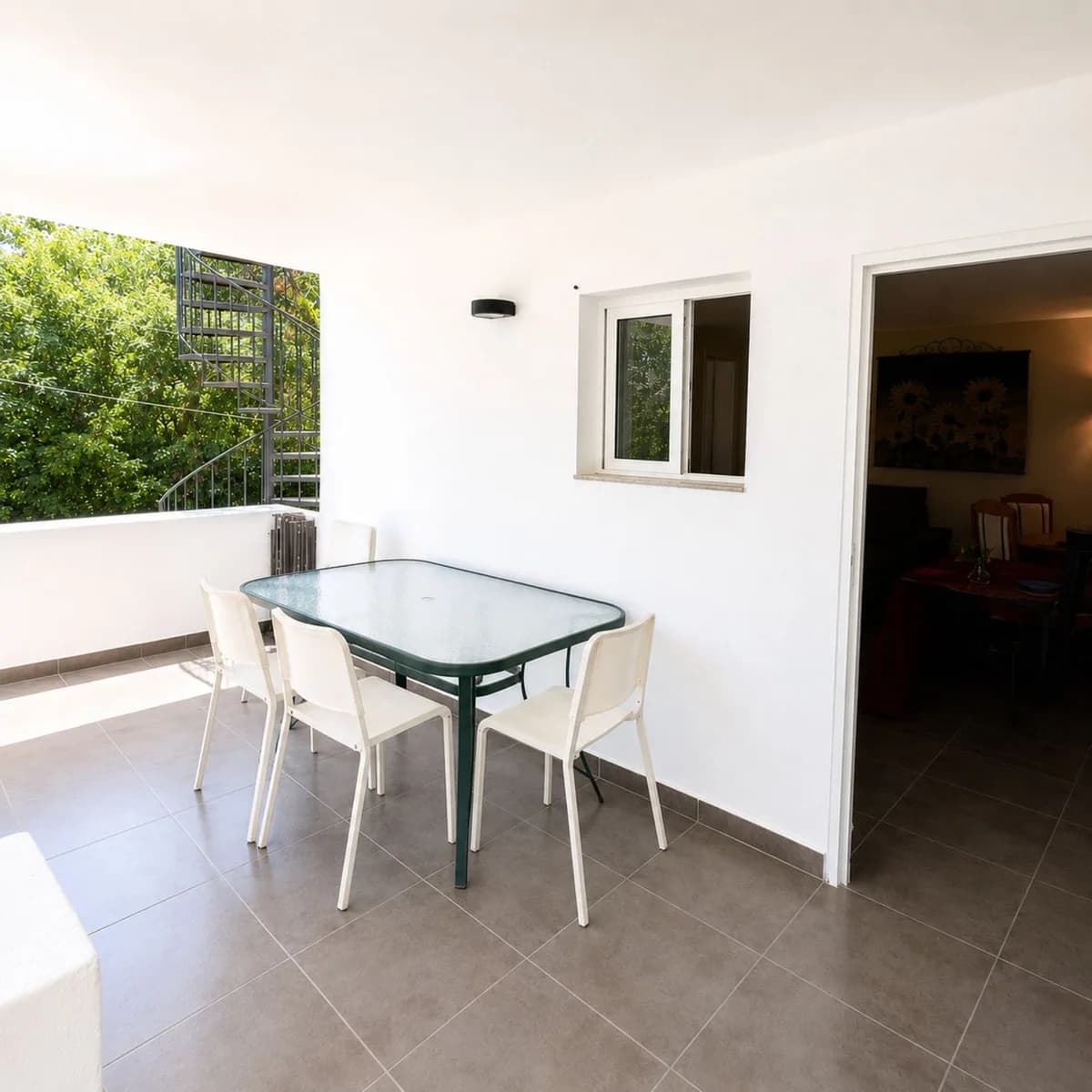 4 Bedroom Detached Villa for Sale in El Faro, Málaga - Image 4