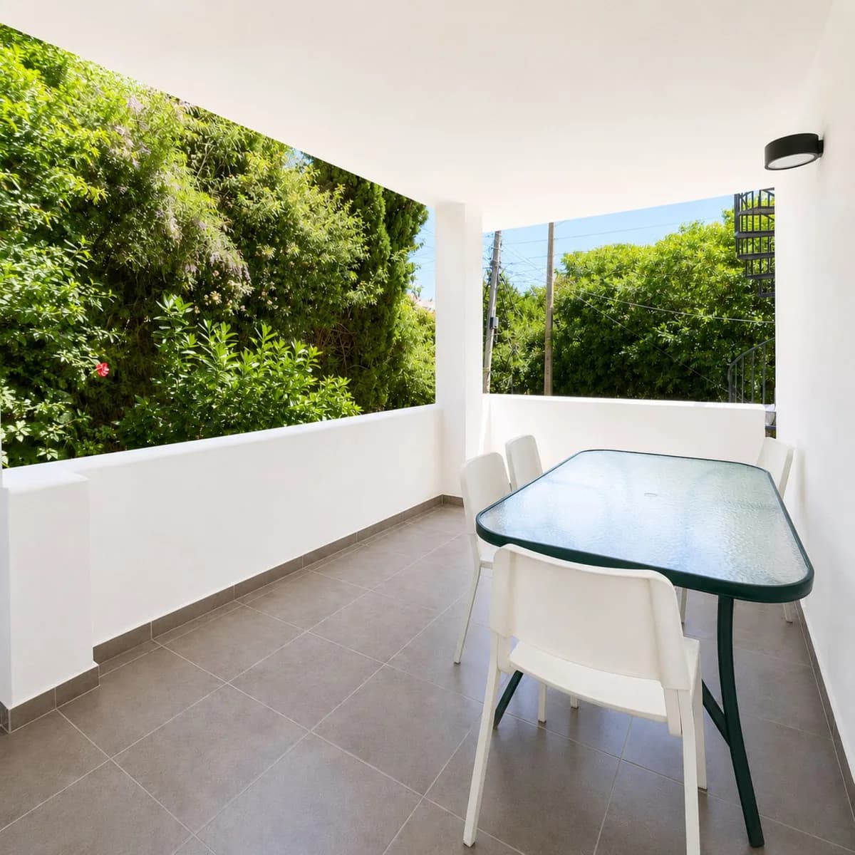 4 Bedroom Detached Villa for Sale in El Faro, Málaga - Image 9