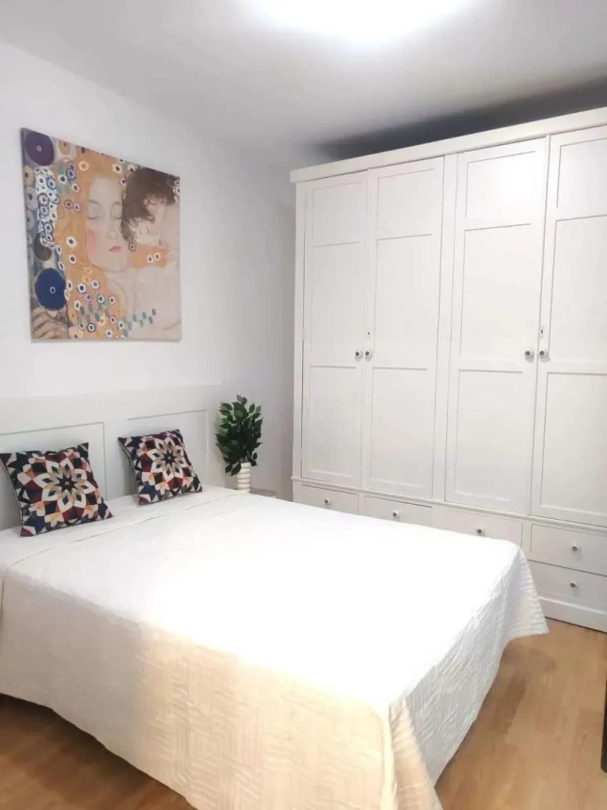 2 Bedroom Ground Floor Apartment for Sale in Monda, Málaga - Image 5