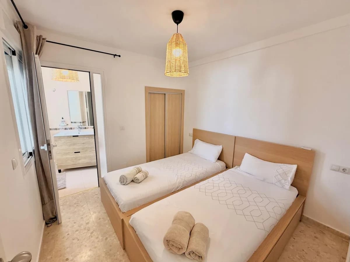 2 Bedroom Penthouse for Sale in Fuengirola, Málaga - Image 6