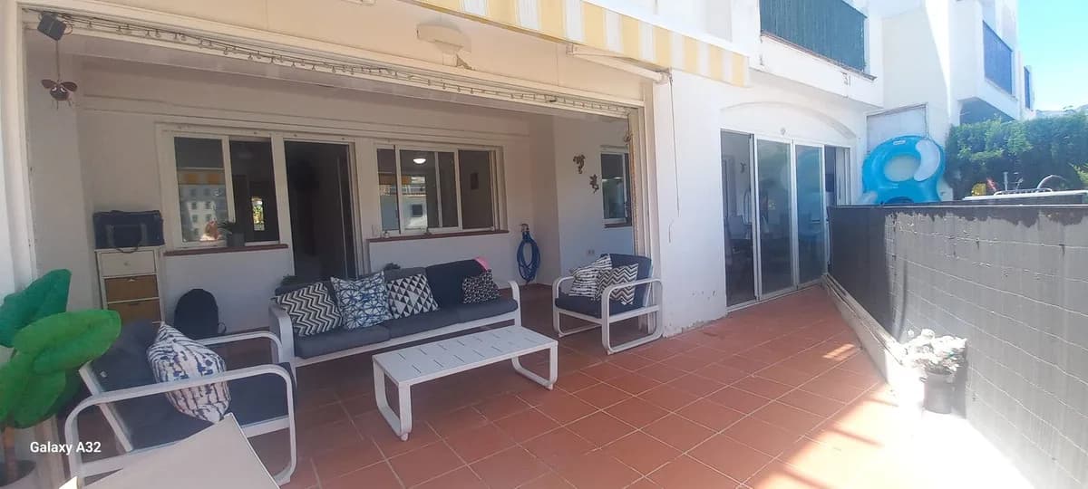 3 Bedroom Ground Floor Apartment for Sale in Benalmadena Costa, Málaga - Image 6