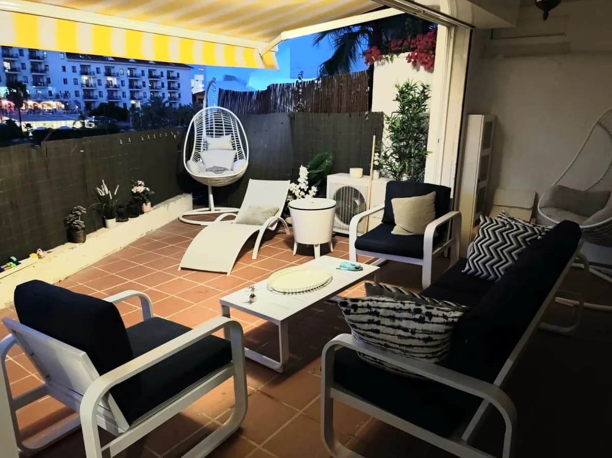 3 Bedroom Ground Floor Apartment for Sale in Benalmadena Costa, Málaga - Image 7