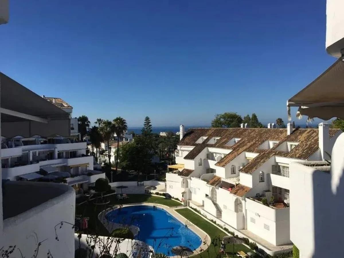 3 Bedroom Penthouse Duplex for Sale in Nueva Andalucía, Málaga