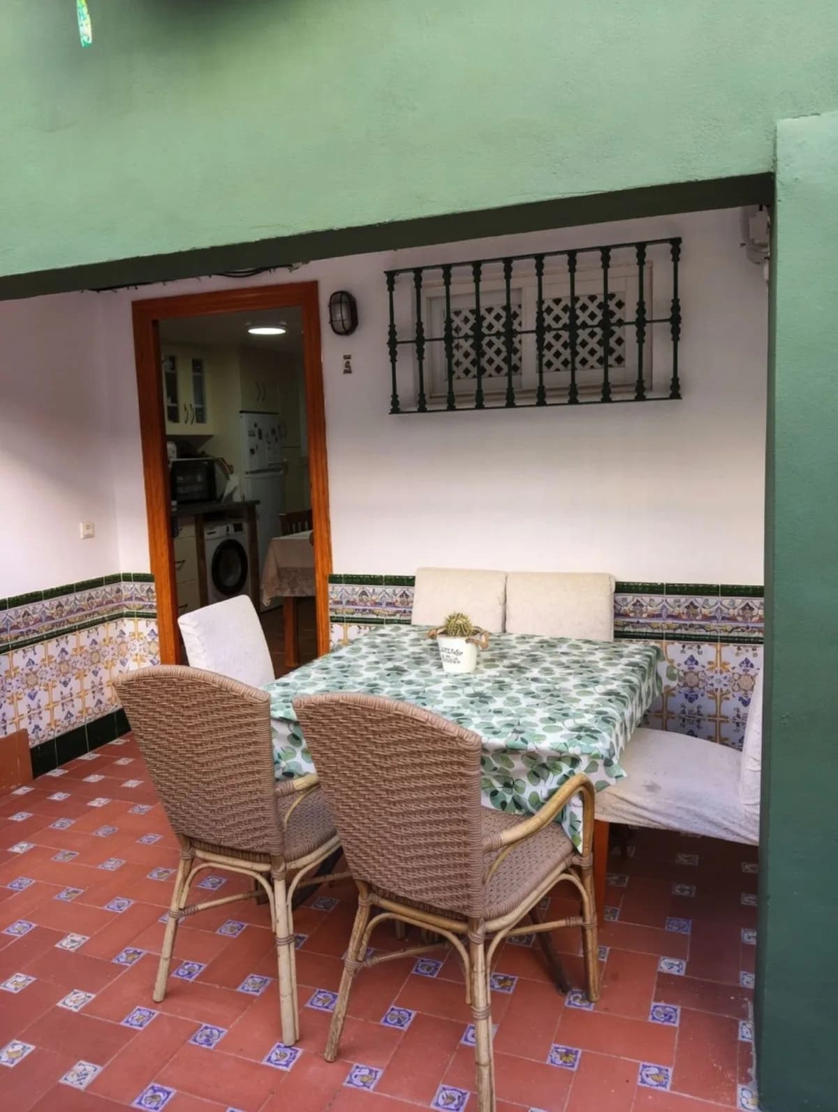 1 Bedroom Middle Floor Apartment for Sale in Torreguadiaro, Cádiz - Image 5