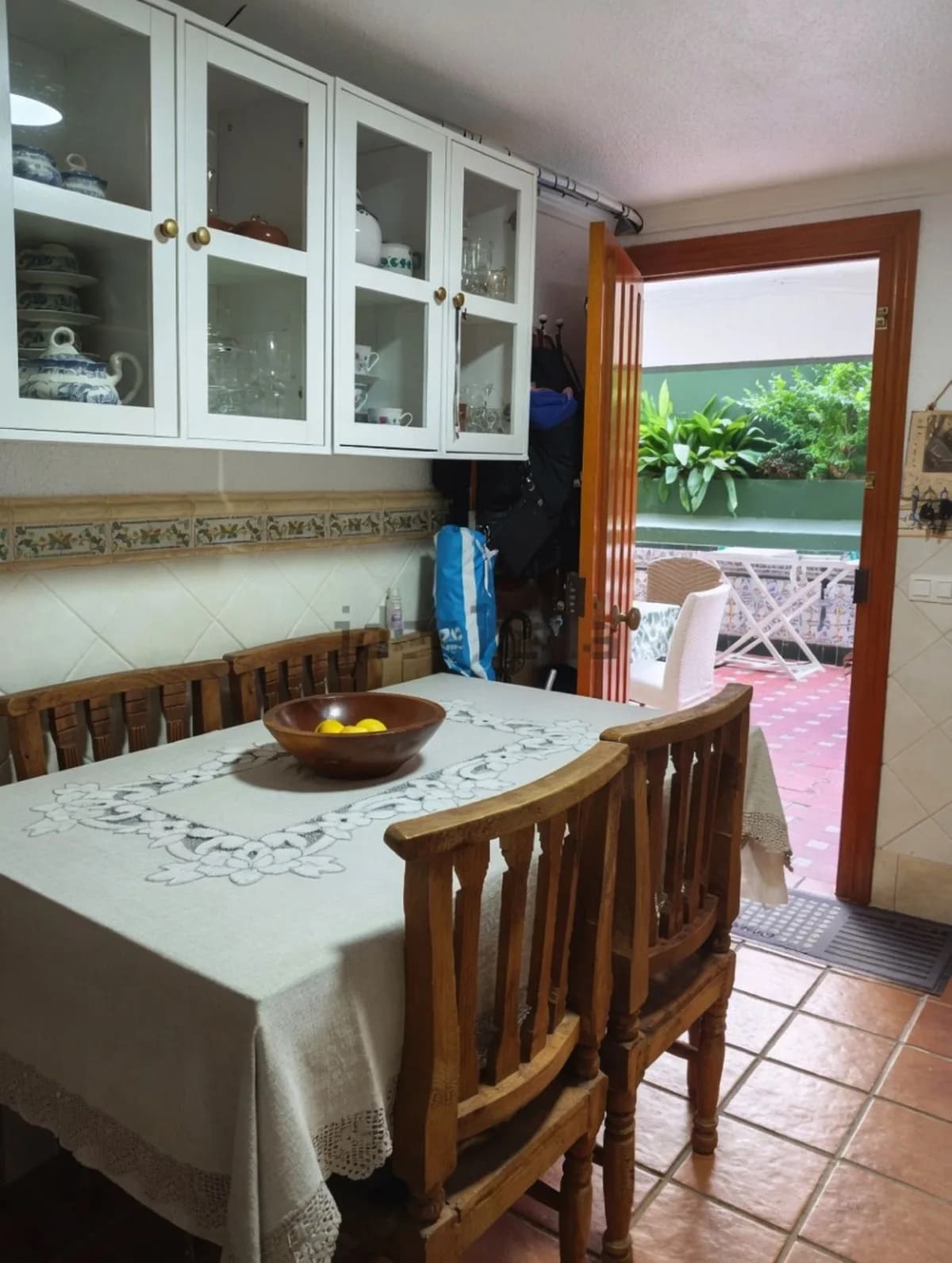 1 Bedroom Middle Floor Apartment for Sale in Torreguadiaro, Cádiz - Image 8
