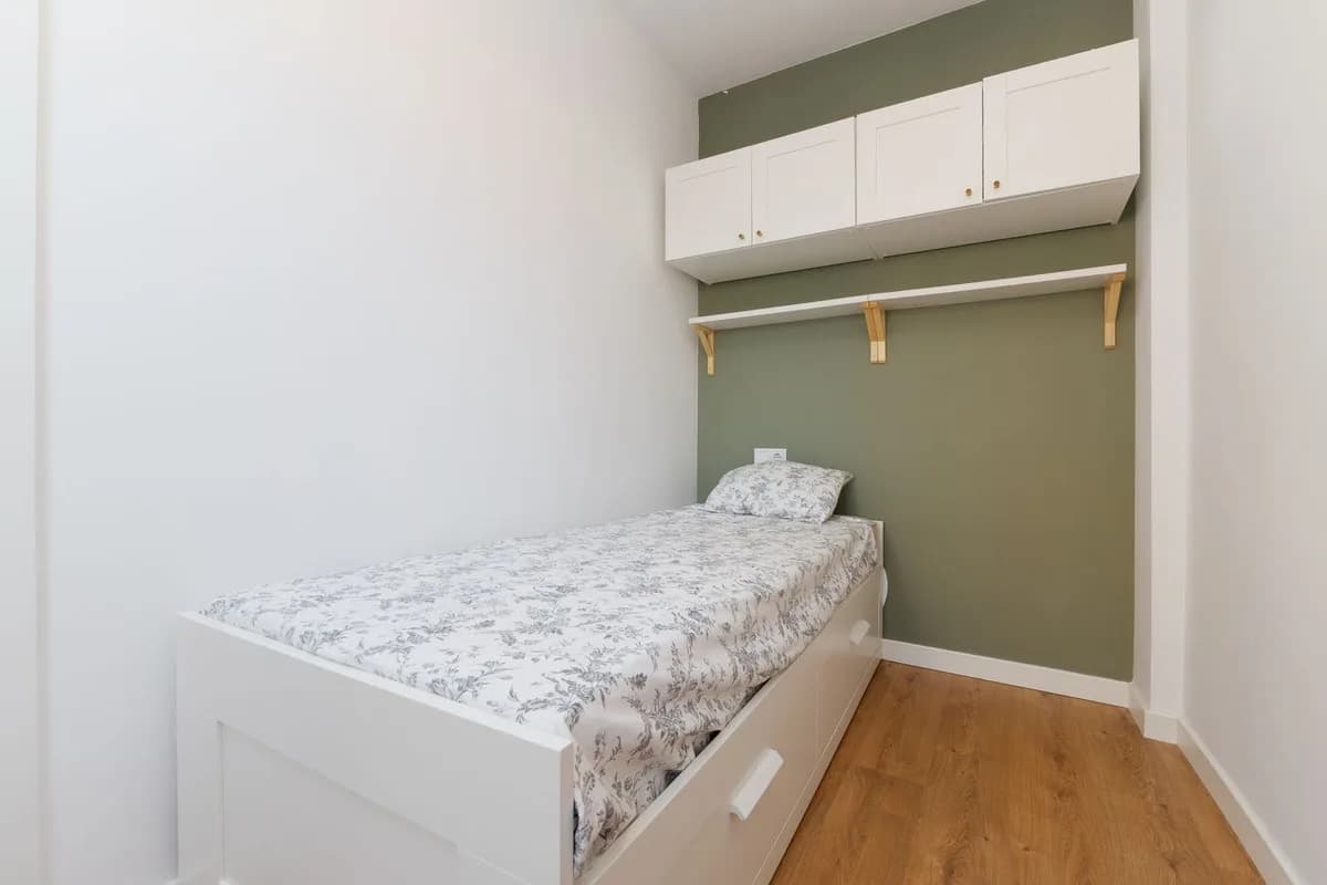 2 Bedroom Penthouse Duplex for Sale in Las Lagunas, Málaga - Image 9