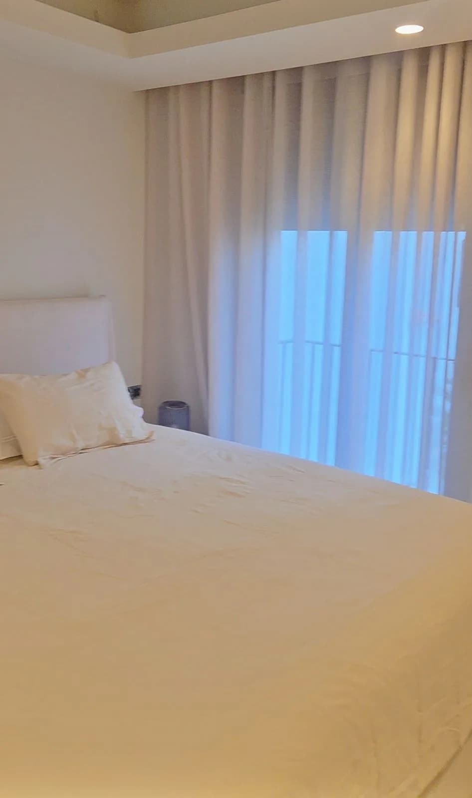 3 Bedroom Middle Floor Apartment for Sale in Puerto Banús, Málaga - Image 6