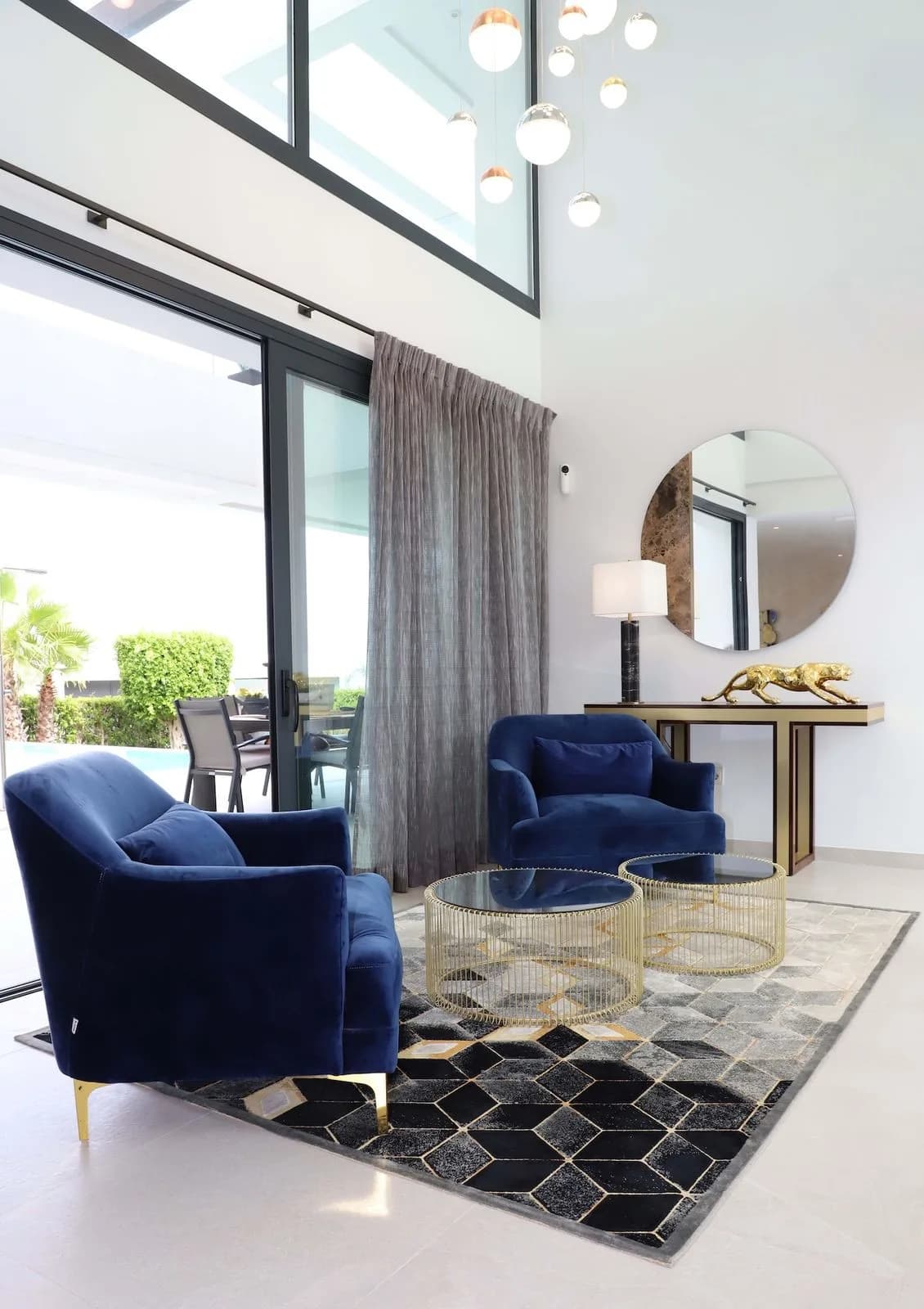 5 Bedroom Detached Villa for Sale in New Golden Mile, Málaga - Image 8