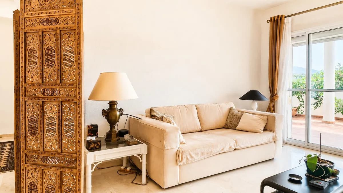 2 Bedroom Ground Floor Apartment for Sale in Estepona, Málaga - Image 4