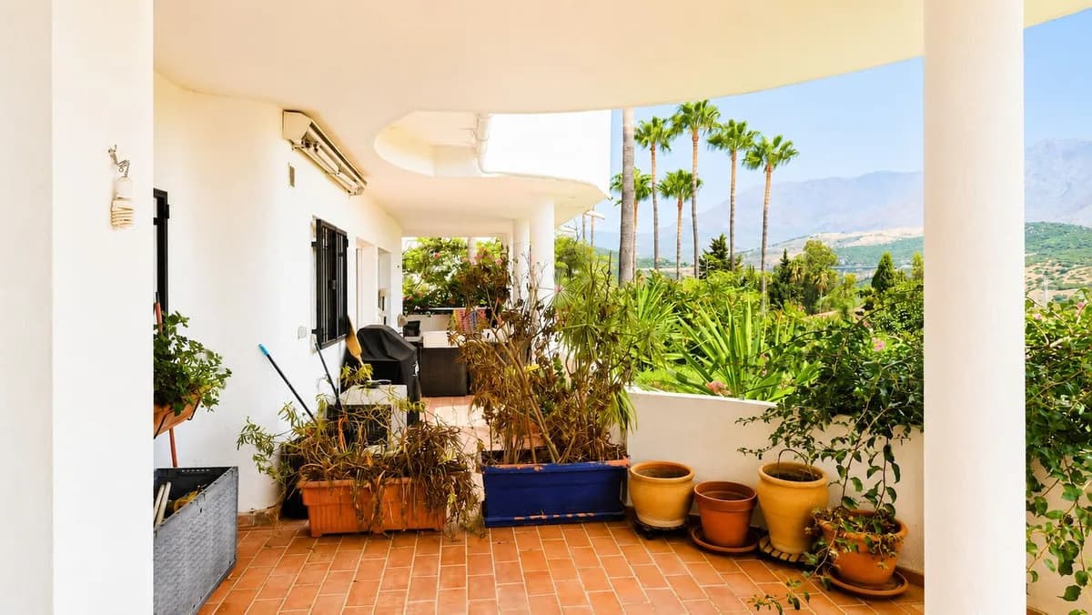 2 Bedroom Ground Floor Apartment for Sale in Estepona, Málaga - Image 6