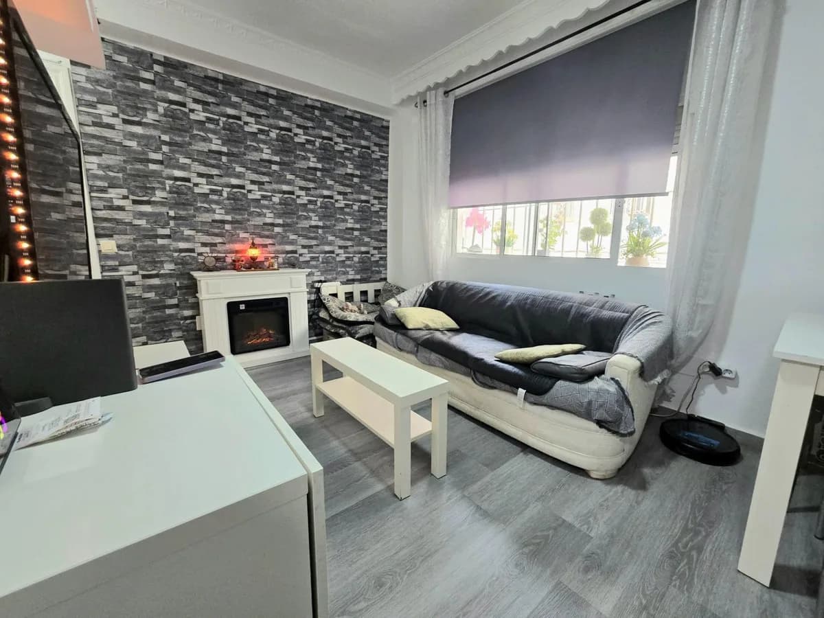 2 Bedroom Ground Floor Apartment for Sale in Torremolinos, Málaga