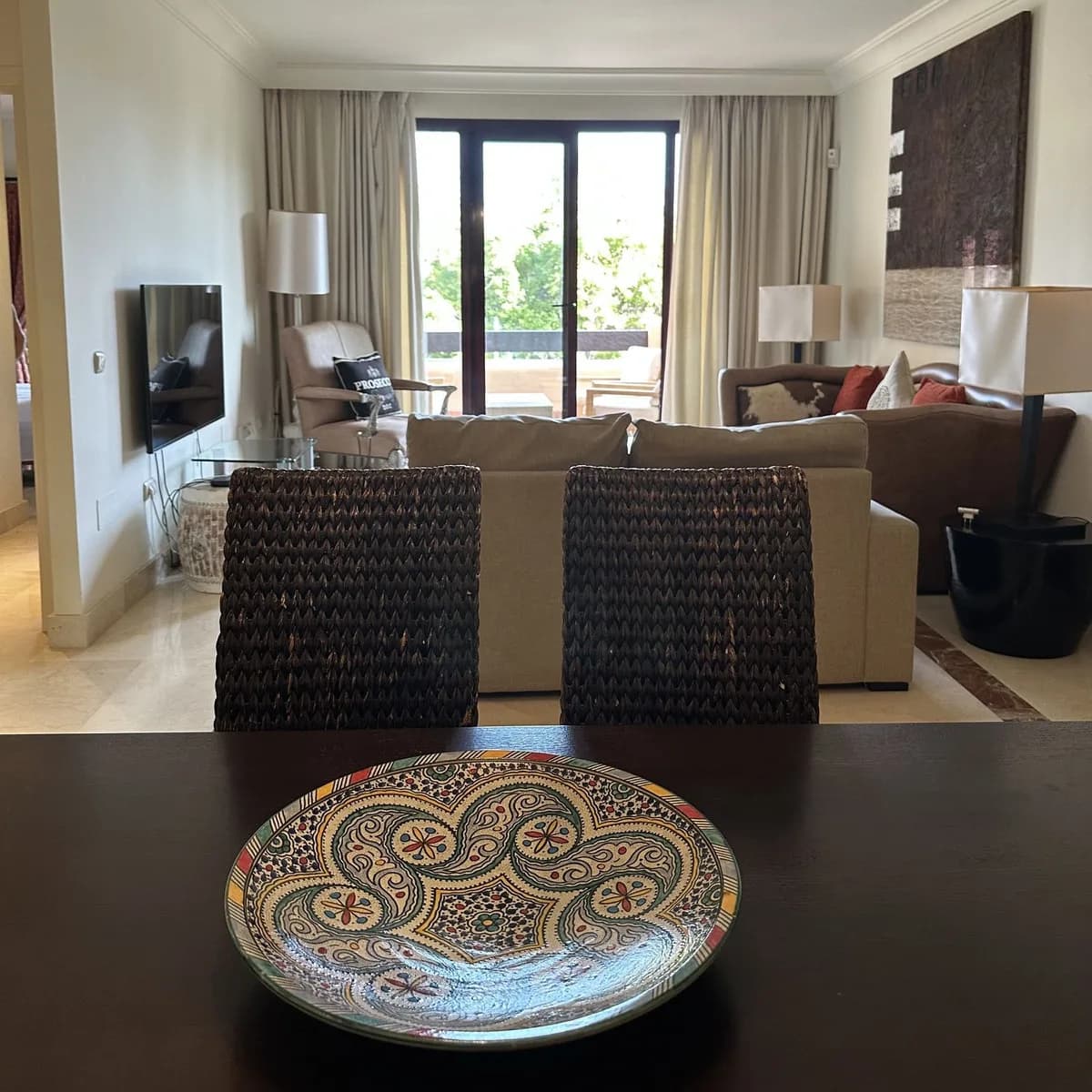 2 Bedroom Middle Floor Apartment for Sale in San Pedro de Alcántara, Málaga - Image 8