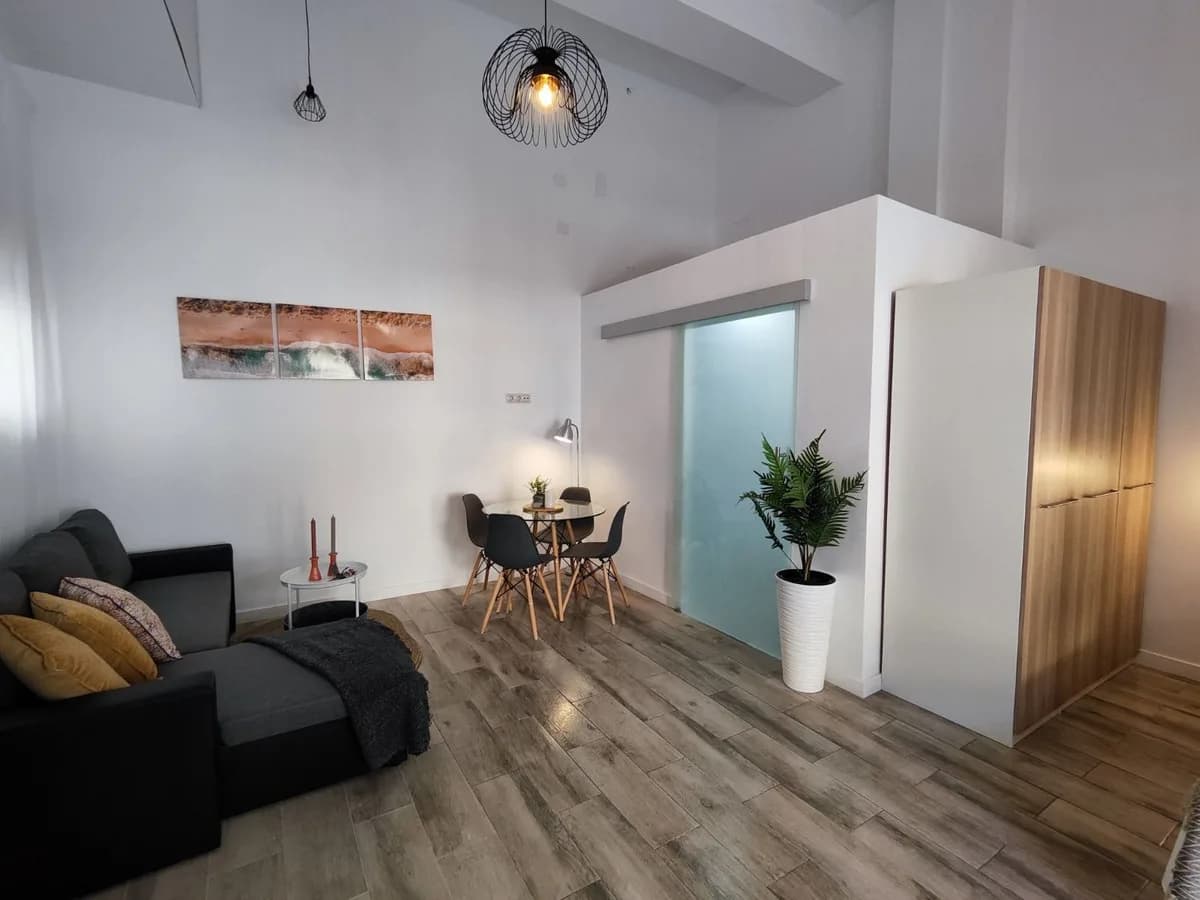 3 Bedroom Ground Floor Apartment for Sale in El Ejido, Málaga - Image 2