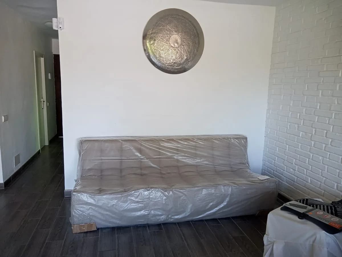 1 Bedroom Middle Floor Apartment for Sale in San Pedro de Alcántara, Málaga - Image 6