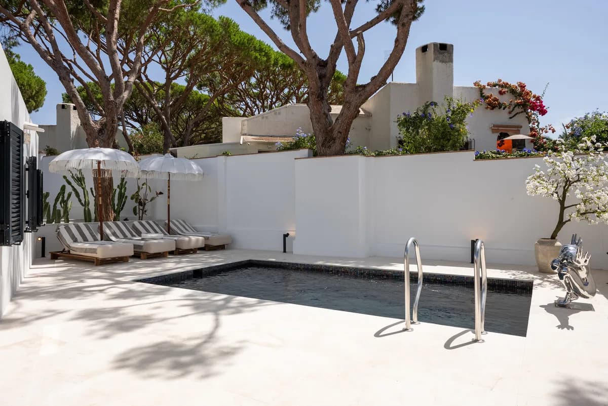 4 Bedroom Detached Villa for Sale in Calahonda, Málaga - Image 8