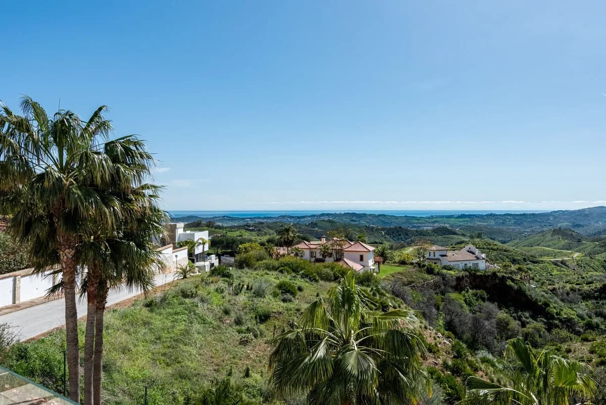 4 Bedroom Detached Villa for Sale in Mijas, Málaga - Image 7