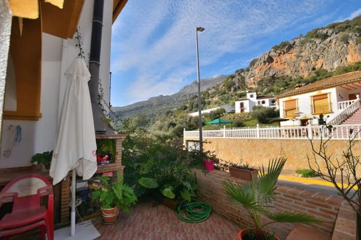 3 Bedroom Townhouse for Sale in Ronda, Málaga - Image 8