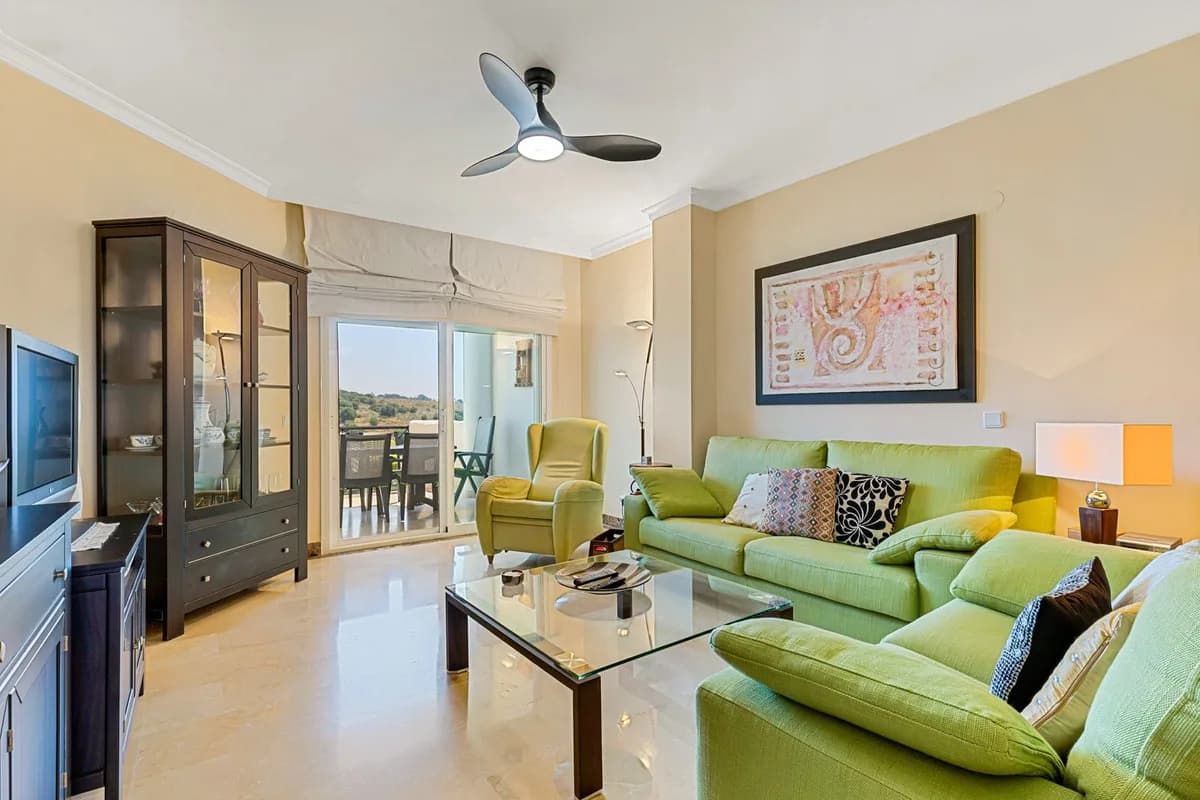 3 Bedroom Penthouse for Sale in Bel Air, Málaga - Image 4