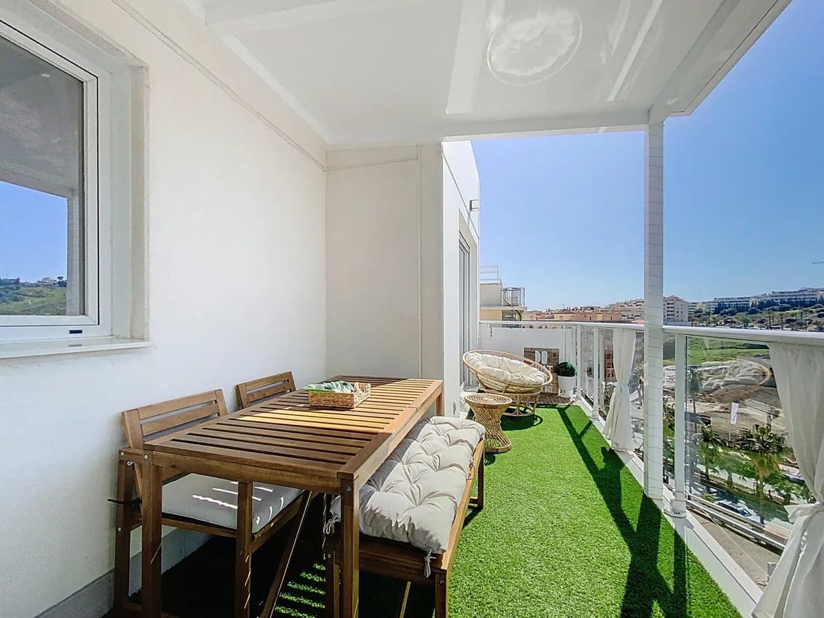 3 Bedroom Penthouse for Sale in Estepona, Málaga - Image 9