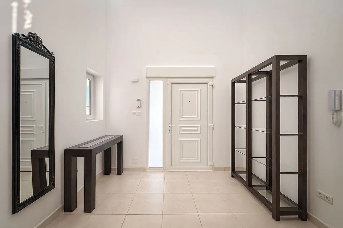 4 Bedroom Detached Villa for Sale in Cerros del Aguila, Málaga - Image 4