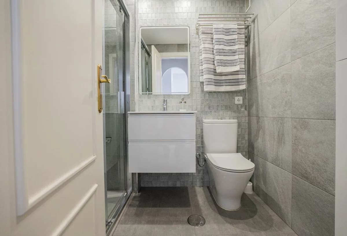 2 Bedroom Penthouse for Sale in Mijas Costa, Málaga - Image 9