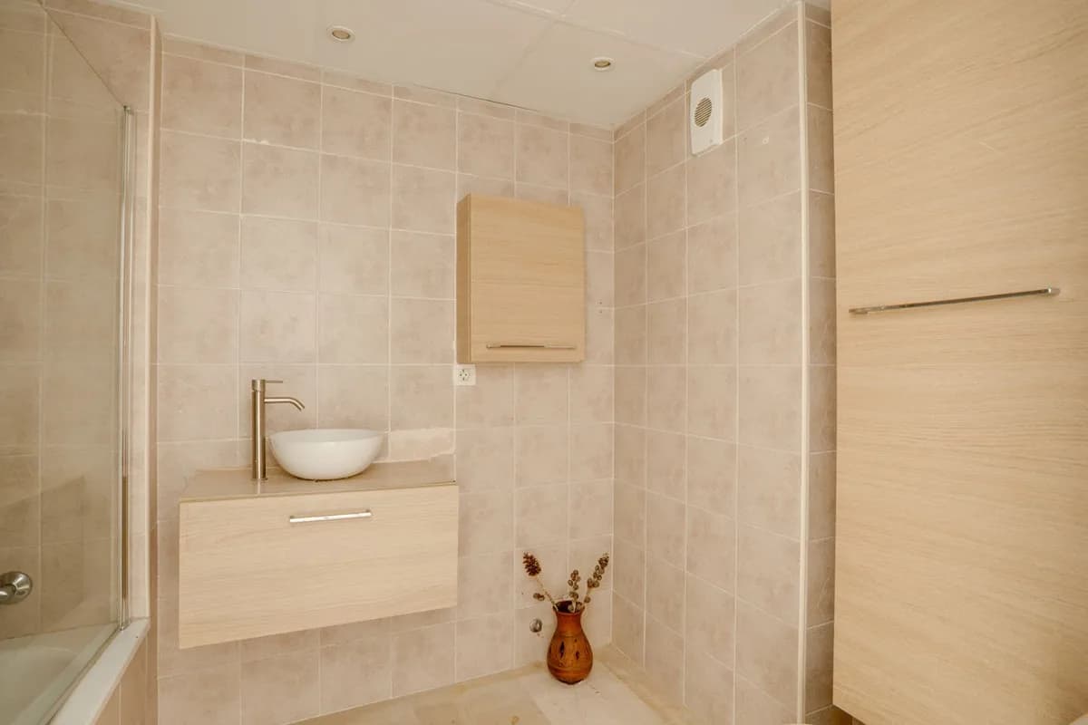 1 Bedroom Penthouse for Sale in Casares Playa, Málaga - Image 5
