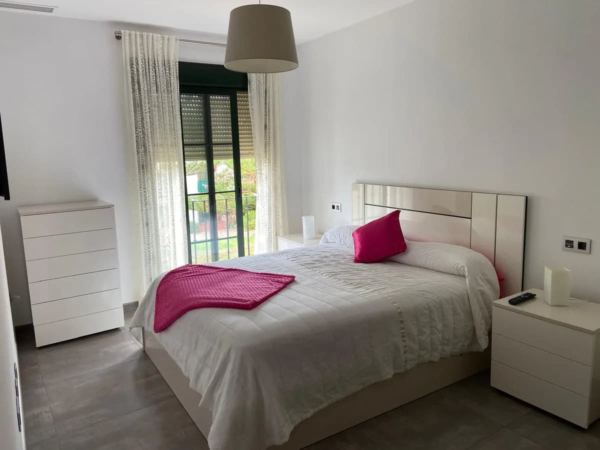 3 Bedroom Townhouse for Sale in Cancelada, Málaga - Image 7