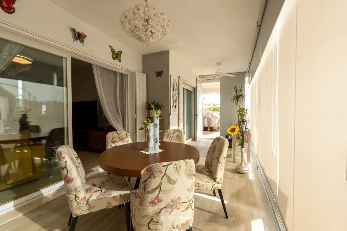 3 Bedroom Middle Floor Apartment for Sale in Riviera del Sol, Málaga