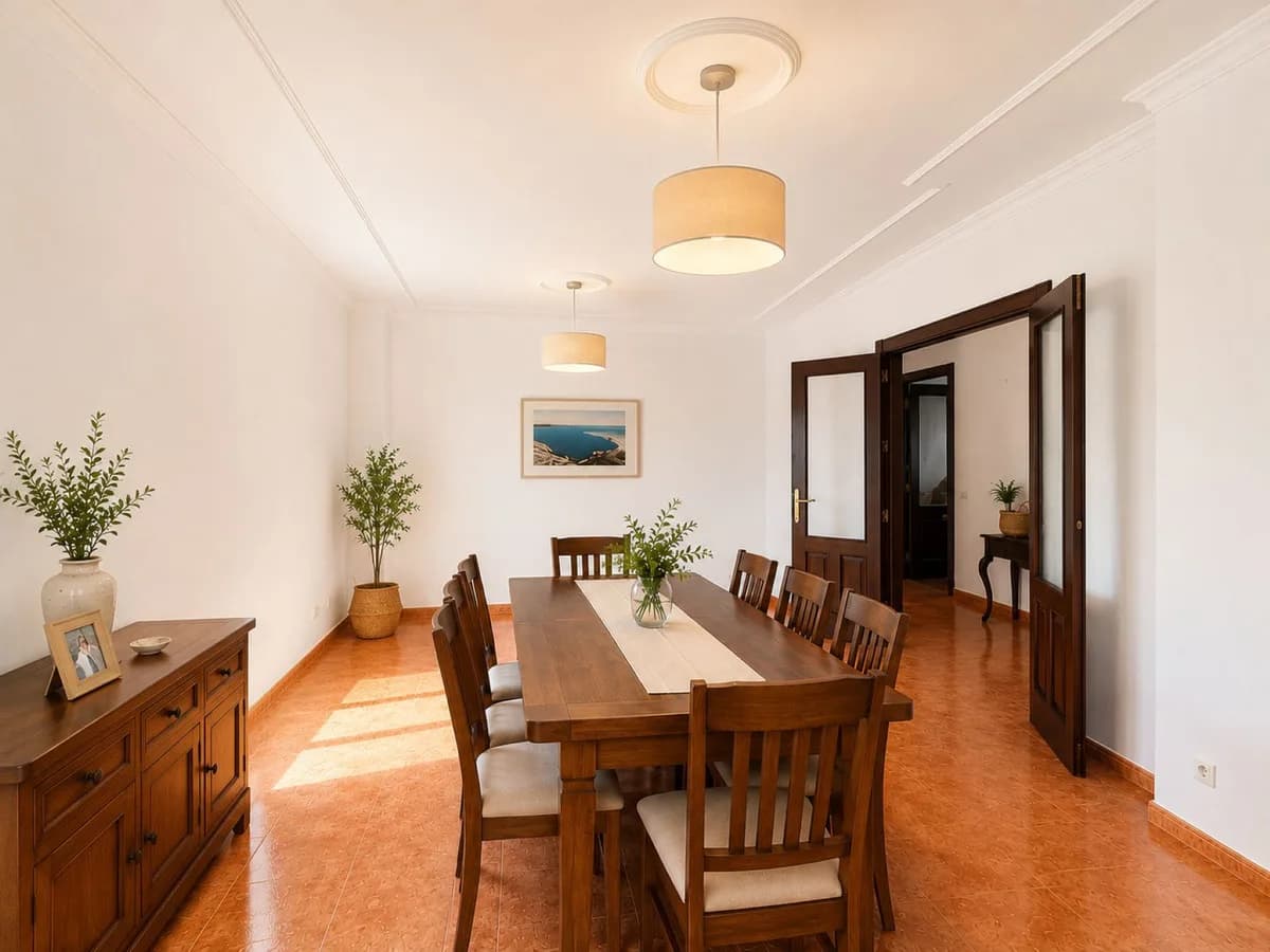 3 Bedroom Detached Villa for Sale in Estepona, Málaga - Image 4