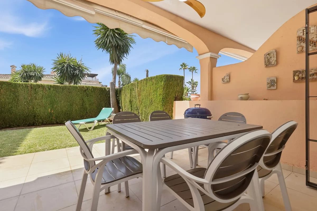 2 Bedroom Ground Floor Apartment for Sale in Estepona, Málaga - Image 5