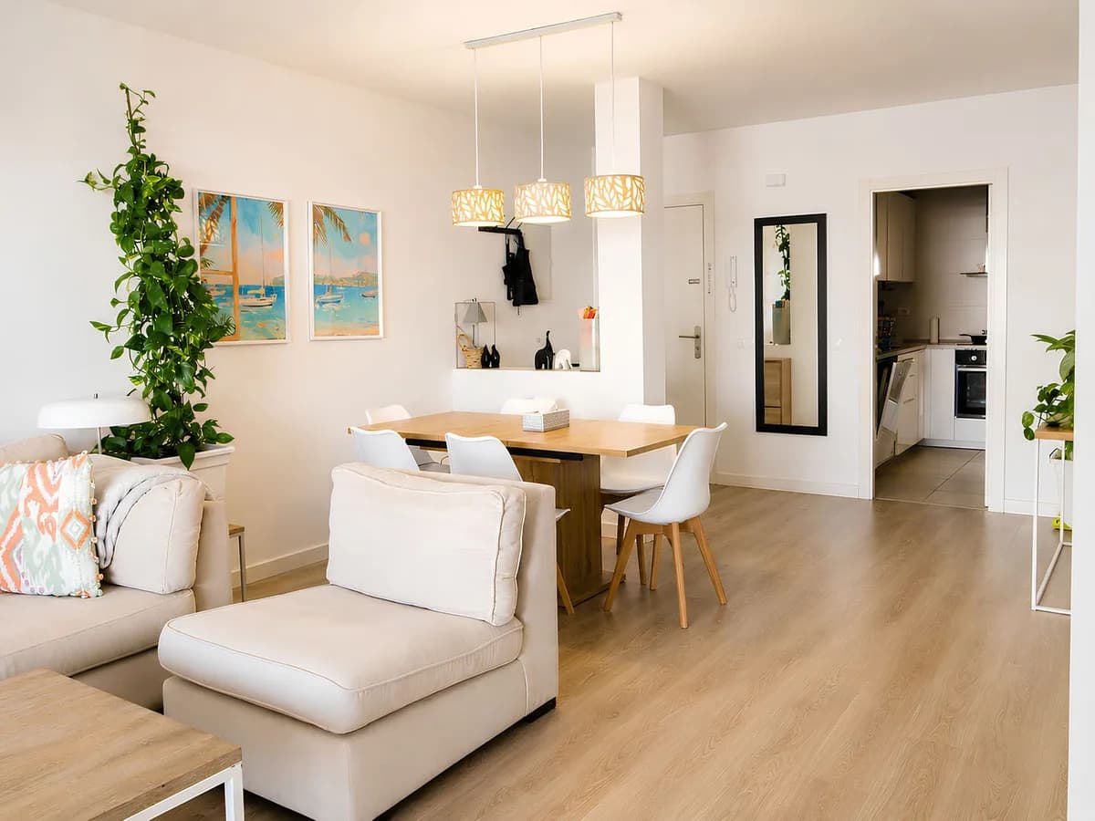 3 Bedroom Middle Floor Apartment for Sale in La Campana, Málaga