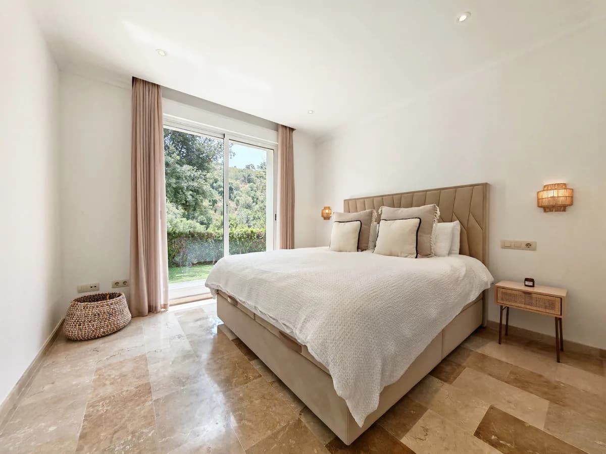 2 Bedroom Ground Floor Apartment for Sale in La Mairena, Málaga - Image 9