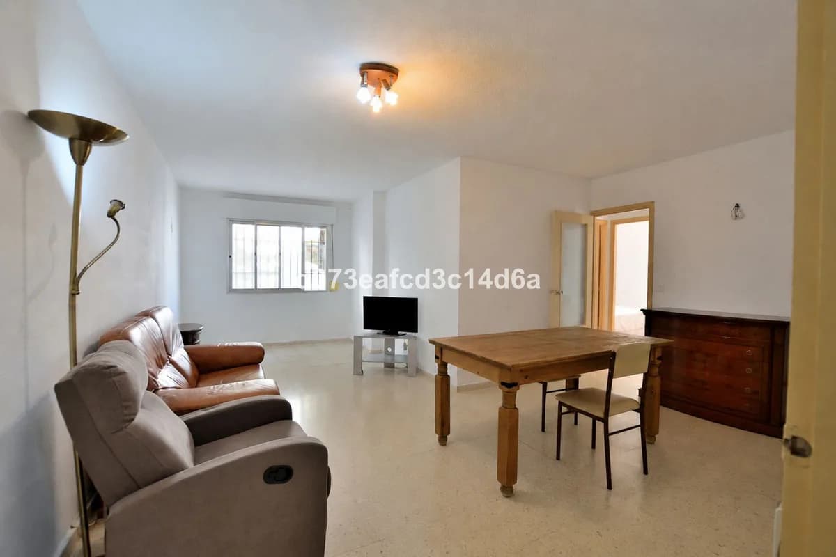 3 Bedroom Ground Floor Apartment for Sale in Ronda, Málaga
