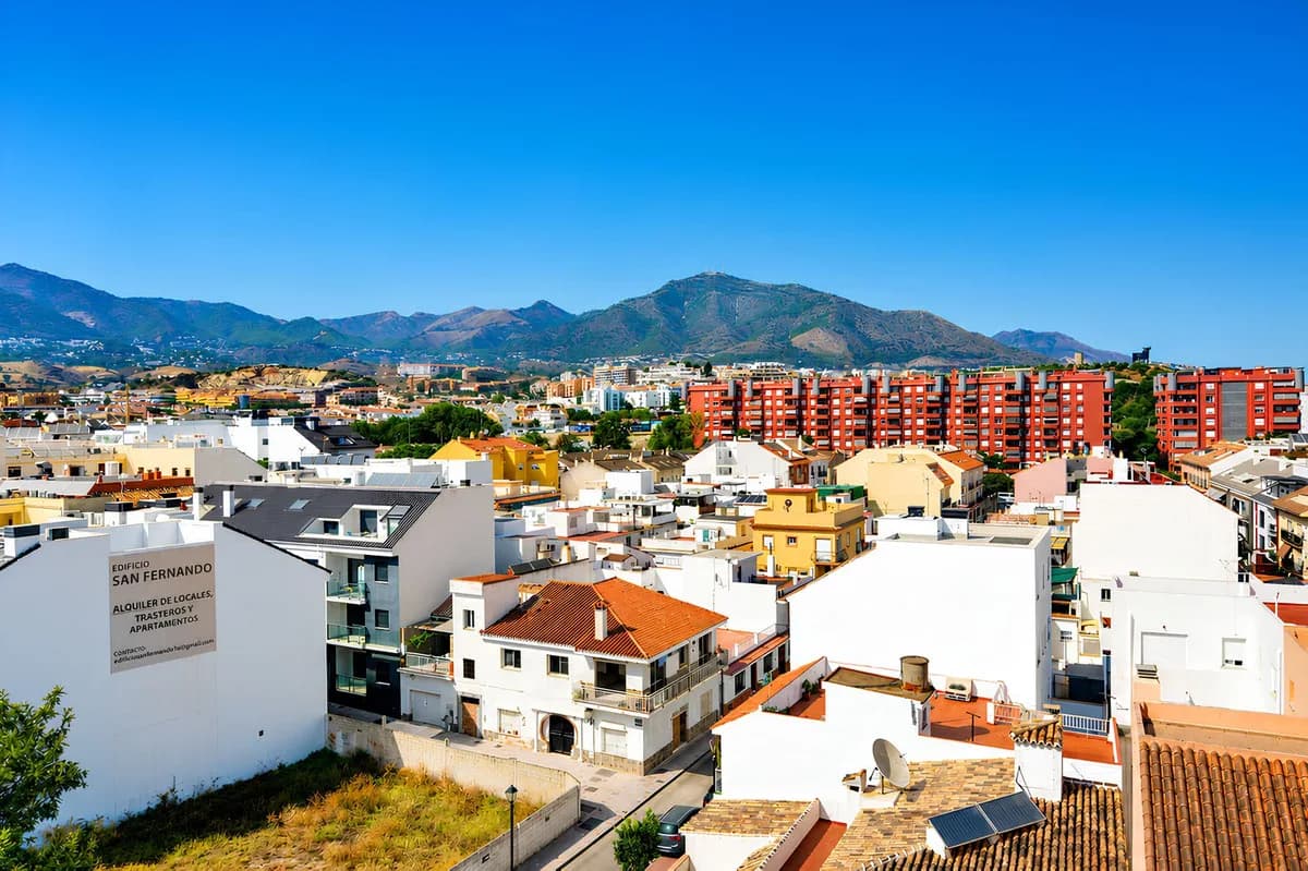 3 Bedroom Penthouse for Sale in Fuengirola, Málaga - Image 4
