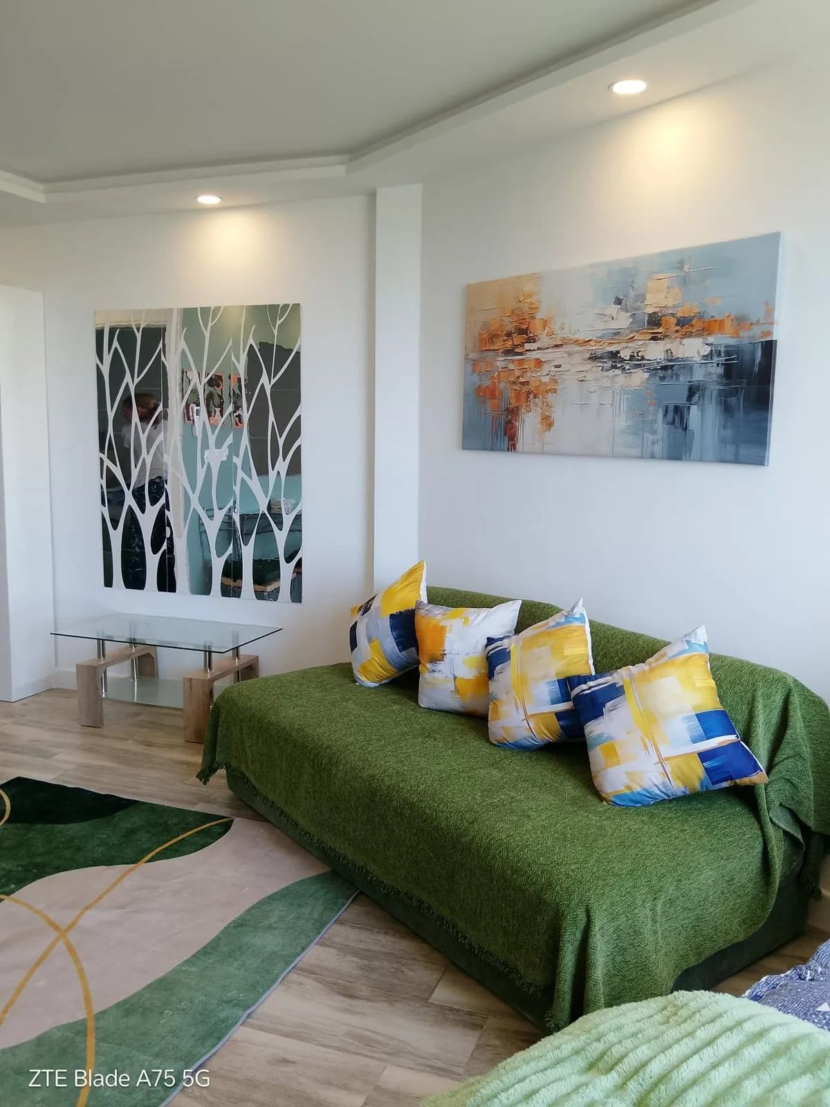1 Bedroom Middle Floor Apartment for Sale in Calahonda, Málaga - Image 4