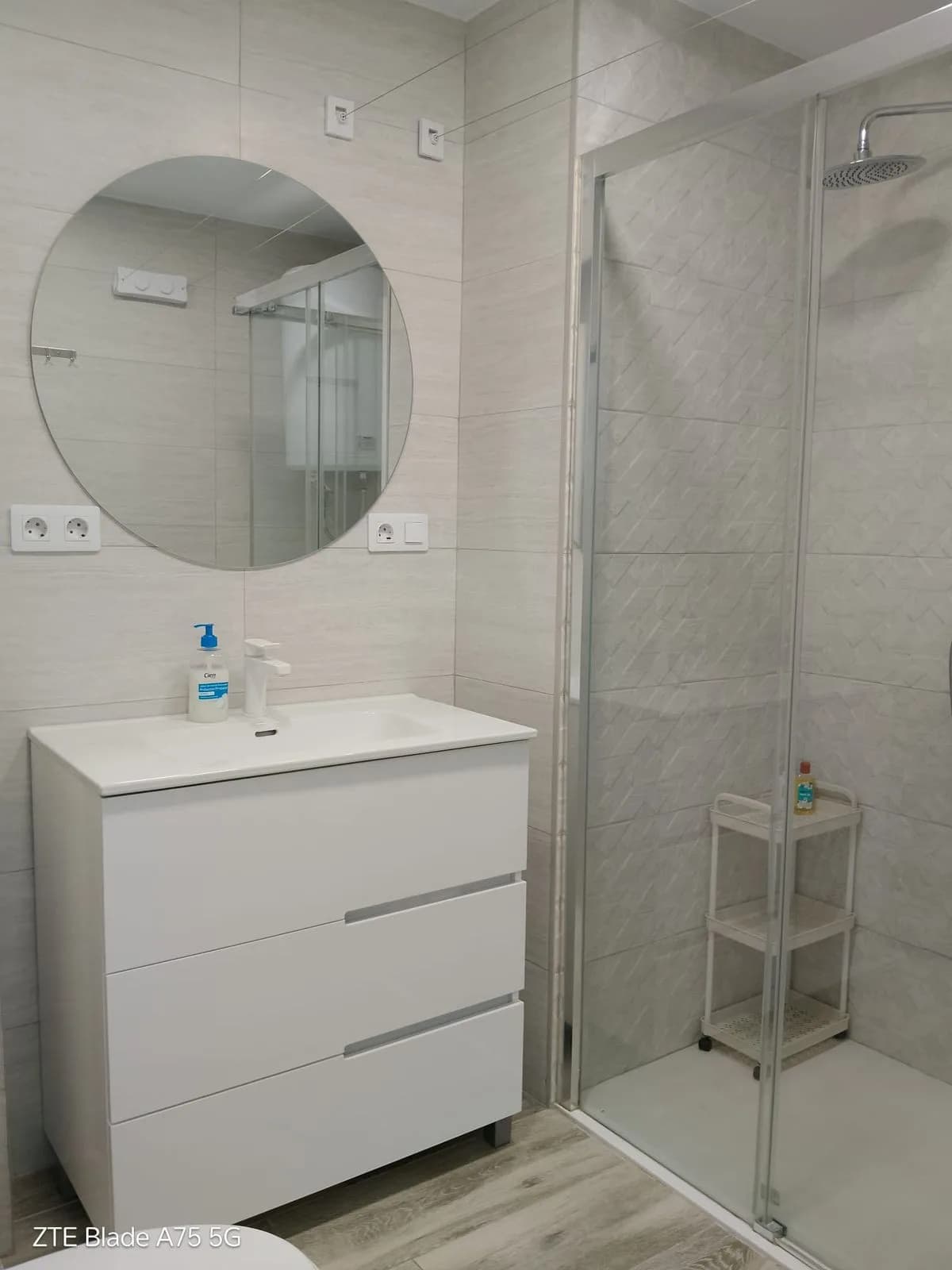 1 Bedroom Middle Floor Apartment for Sale in Calahonda, Málaga - Image 6