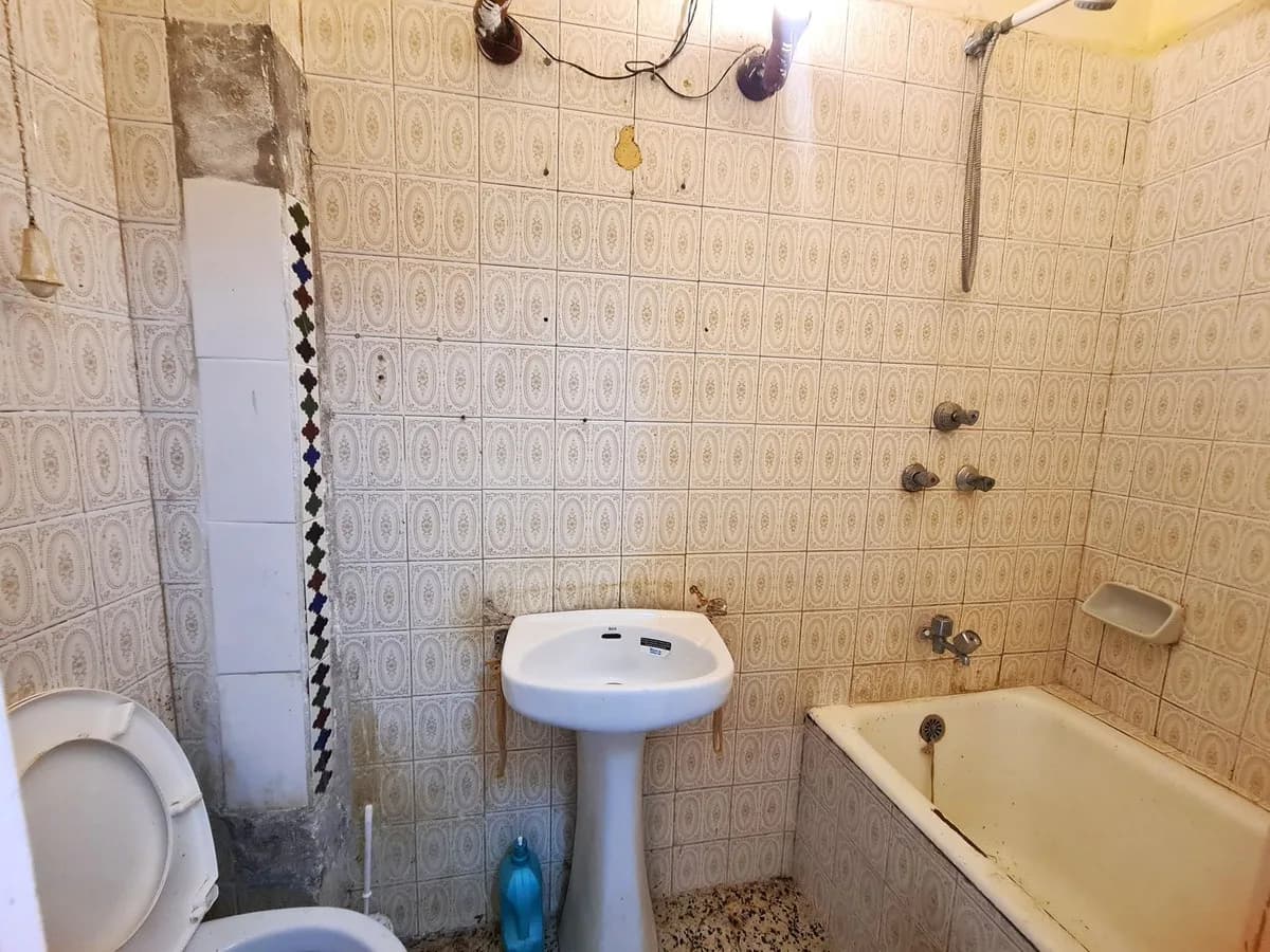 1 Bedroom Ground Floor Apartment for Sale in Estepona, Málaga - Image 9