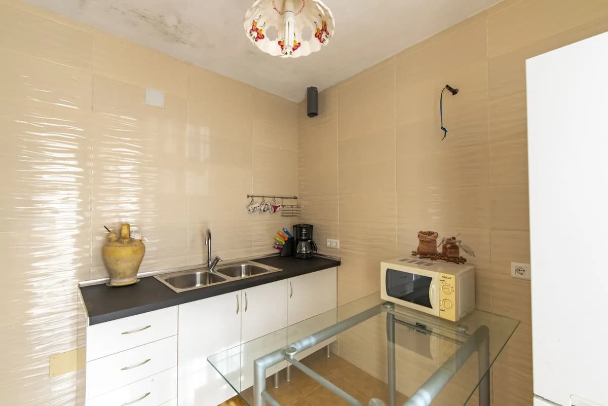 2 Bedroom Finca - Cortijo for Sale in Coín, Málaga - Image 7