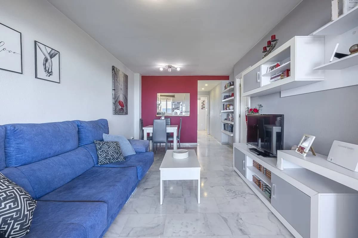 3 Bedroom Middle Floor Apartment for Sale in Casares Playa, Málaga - Image 3