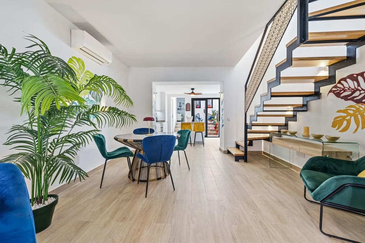 4 Bedroom Townhouse for Sale in Estepona, Málaga