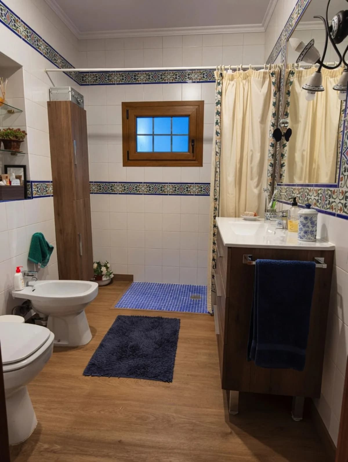 5 Bedroom Detached Villa for Sale in San Martín de Tesorillo, Cádiz - Image 7