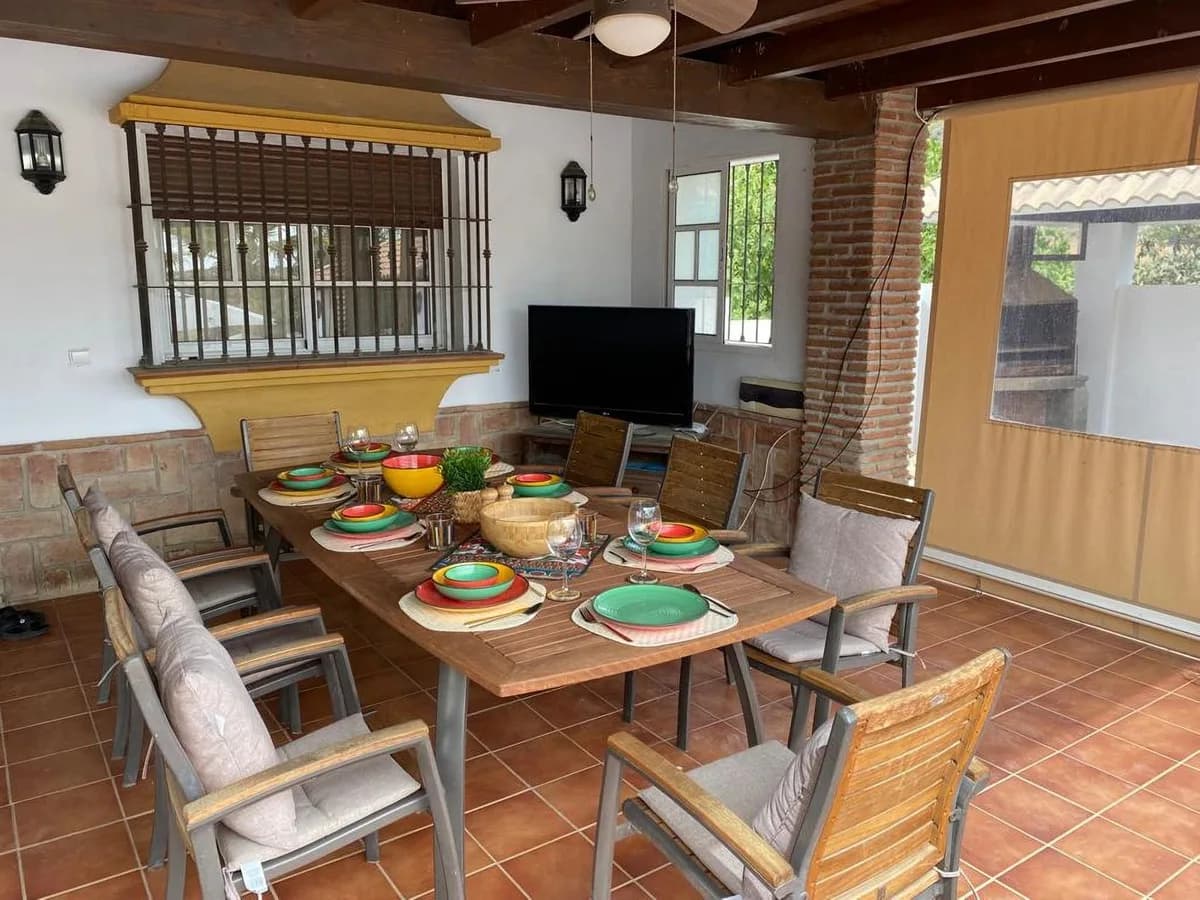 4 Bedroom Finca - Cortijo for Sale in Alhaurín el Grande, Málaga - Image 4
