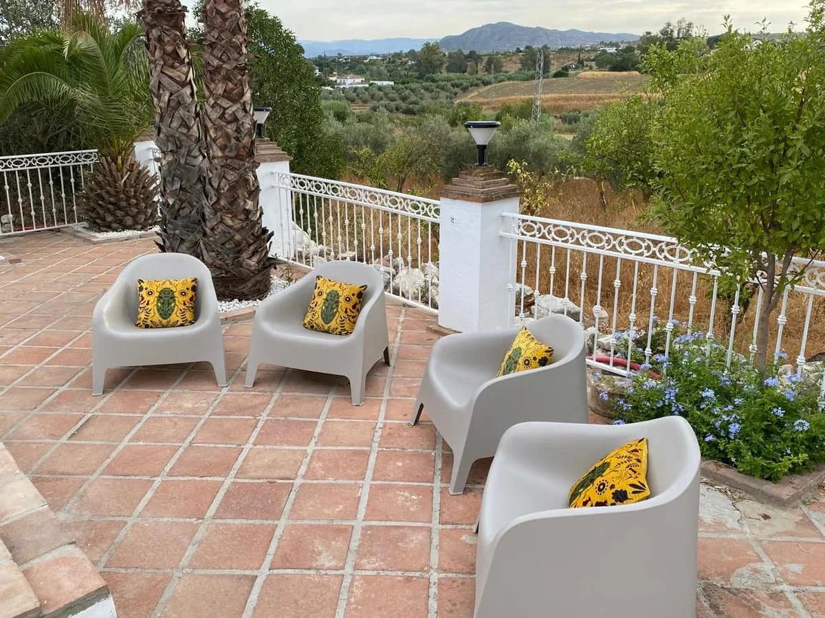 4 Bedroom Finca - Cortijo for Sale in Alhaurín el Grande, Málaga - Image 6