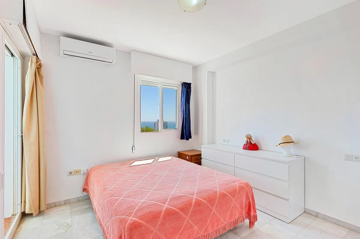 4 Bedroom Townhouse for Sale in Benalmadena, Málaga - Image 9