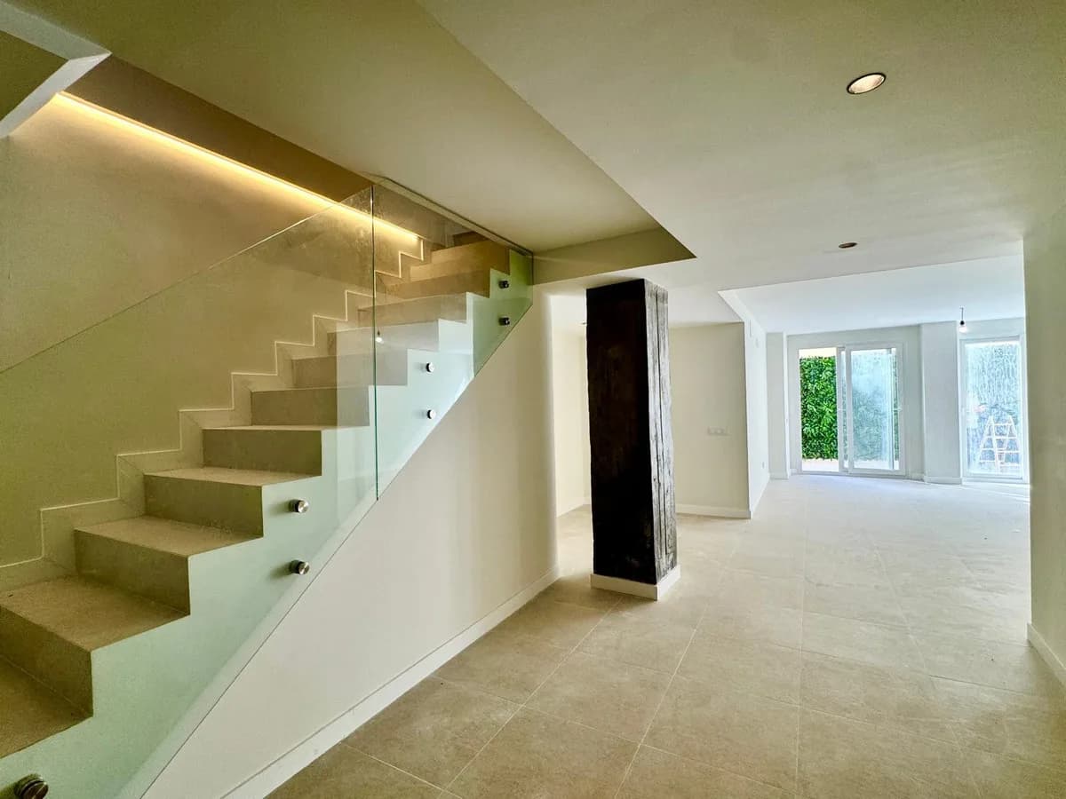 3 Bedroom Ground Floor Apartment for Sale in El Ejido, Málaga - Image 2