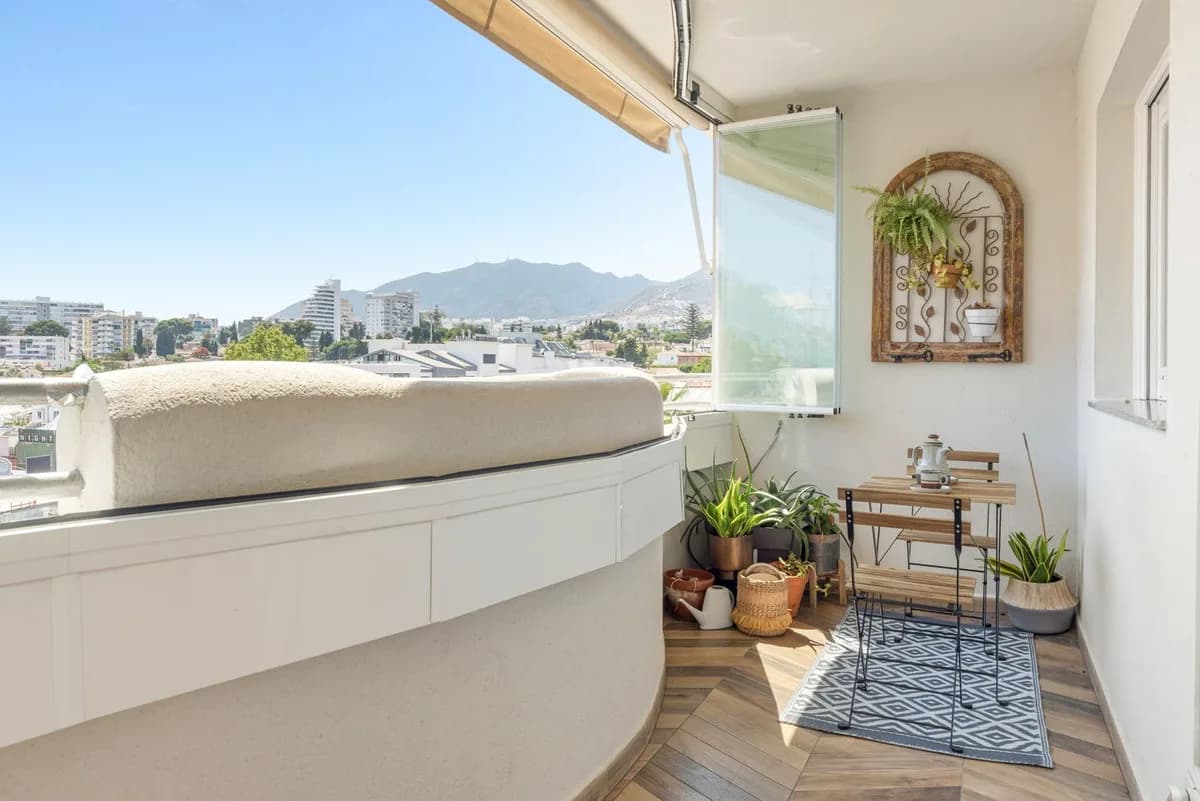 3 Bedroom Penthouse for Sale in Benalmadena Costa, Málaga - Image 6