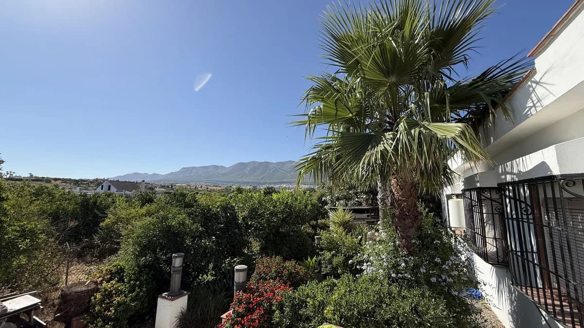 4 Bedroom Finca - Cortijo for Sale in Alhaurín el Grande, Málaga - Image 4